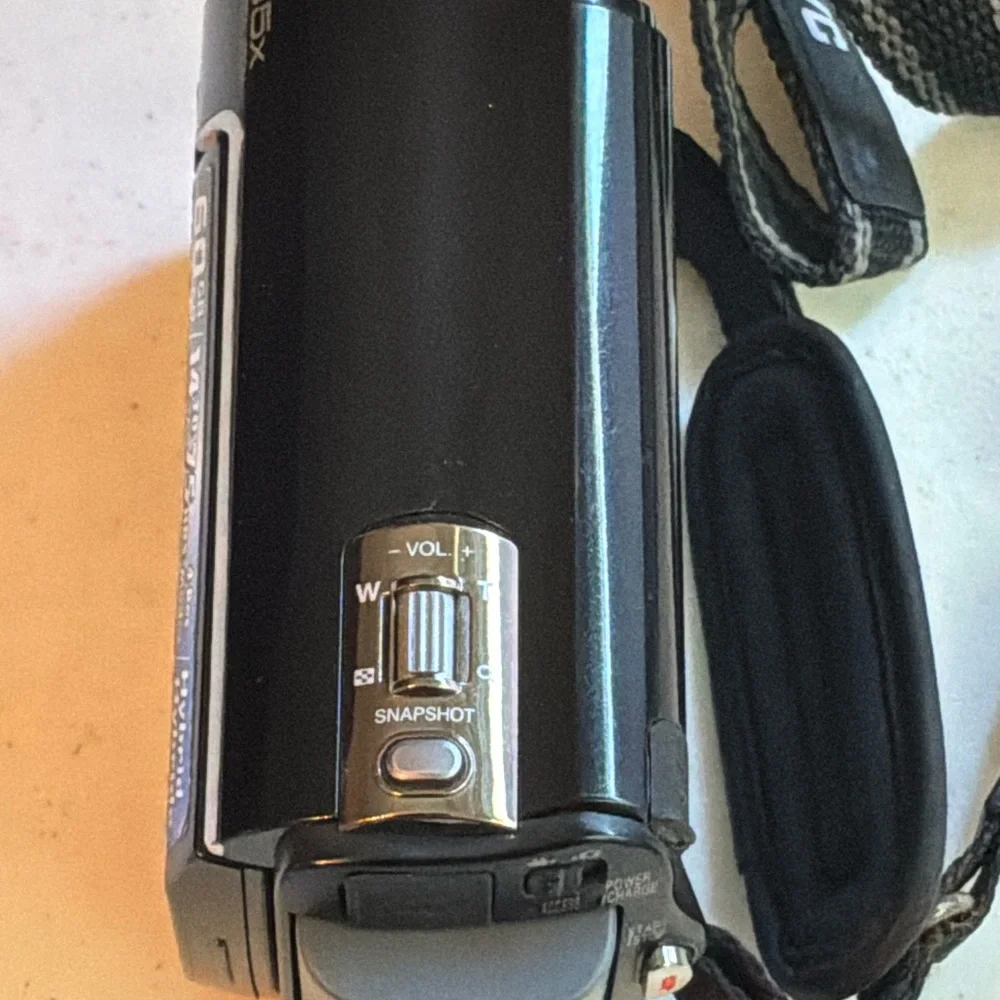 JVC Everio GZ-MG360 (60 GB) Hard Drive Camcorder Tested Works Great